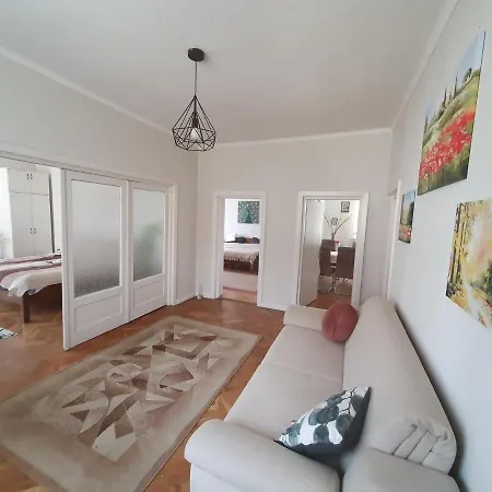 Andrea apartman Sfântu-Gheorghe Exterior foto